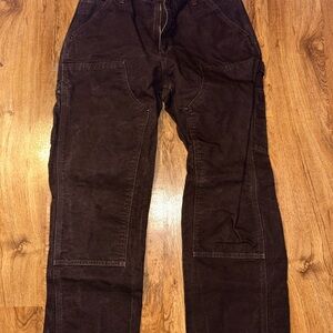 Carhartt Brown Cargo Pants for Everyday Wear